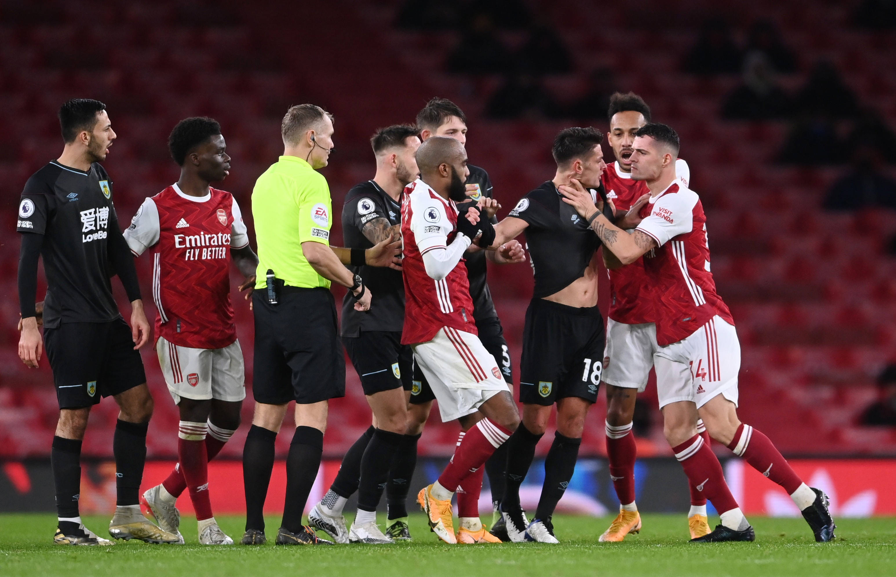 韩国队轻松 韩国队轻松