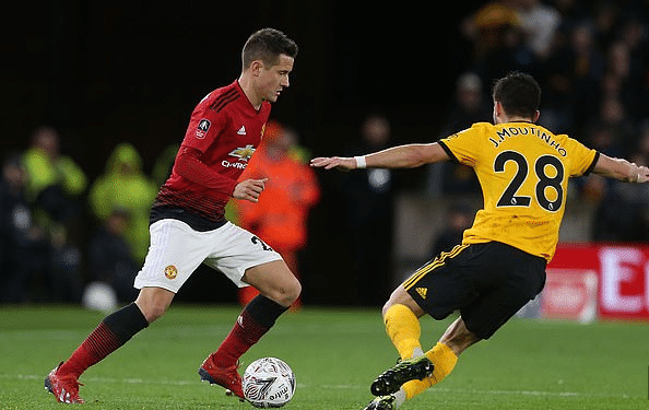 也在关键时 也在关键时